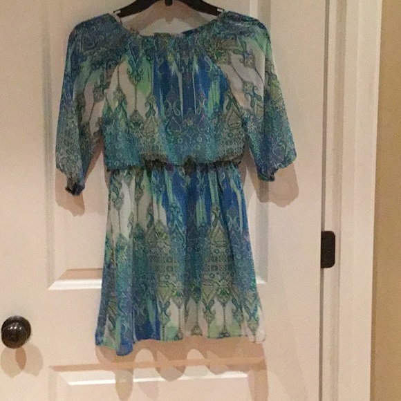 Dress - Picture 2 of 2